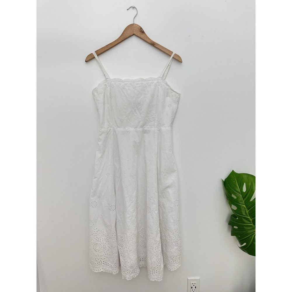 Gap dress White Cotton Eyelet Elastic Back  Midi Dress Size 8
